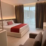 Otel Skanderbeg Golem (Tirana)