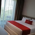 Skanderbeg 호텔 5*