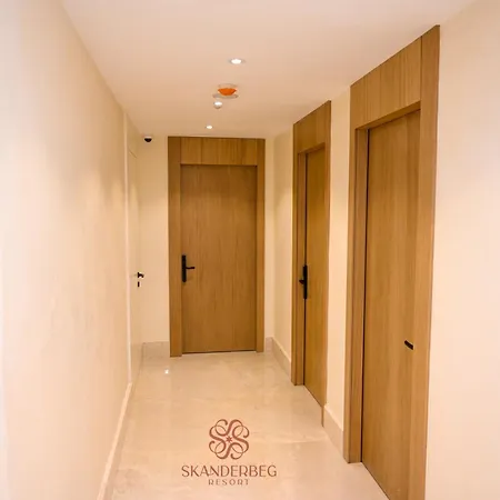Hotel Skanderbeg 5*