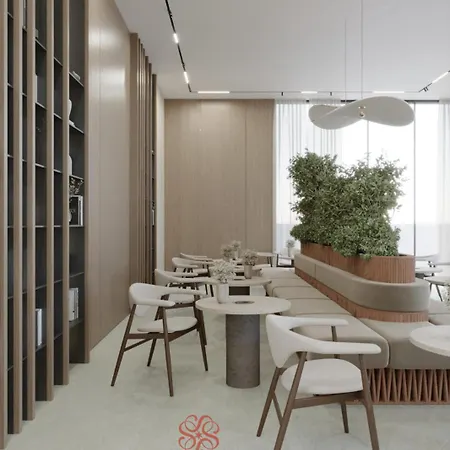 Skanderbeg Golem (Tirana)