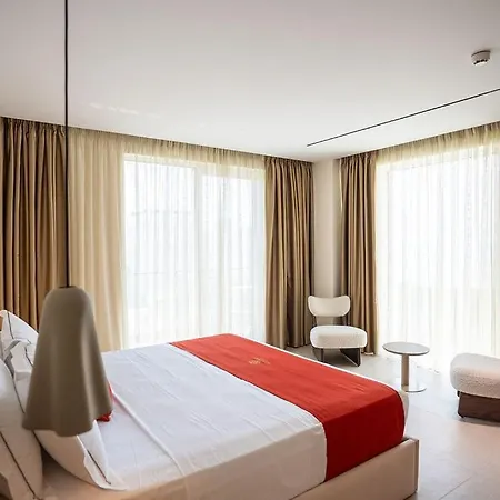 Hotel Skanderbeg Golem (Tirana)