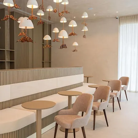 Skanderbeg 5* Golem (Tirana)