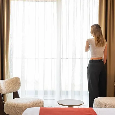 Hotel Skanderbeg 5*