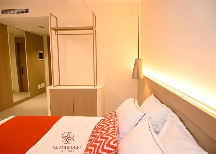 Hotel Skanderbeg 5*