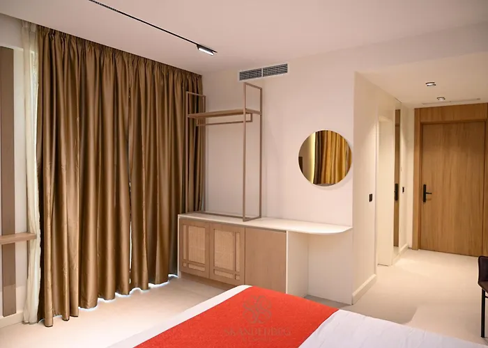 Hotel Skanderbeg 5*