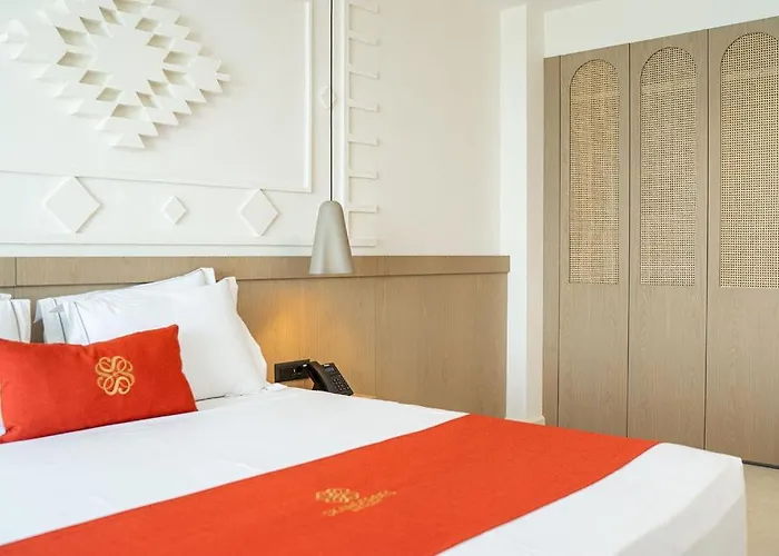 Skanderbeg Hotel Golem (Tirana)