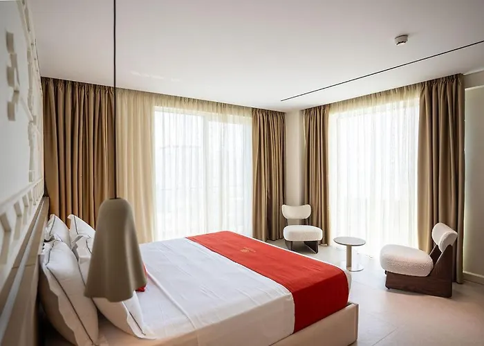 Hotel Skanderbeg Golem (Tirana)