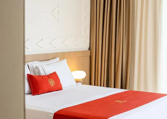 Hotel Skanderbeg 5*