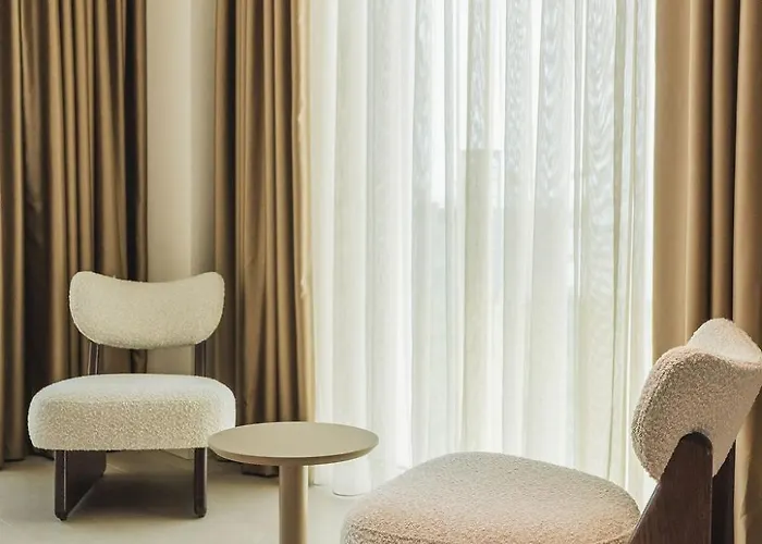 Hotel Skanderbeg 5*