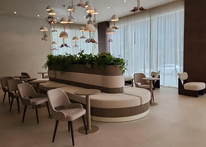 Hotel Skanderbeg 5*