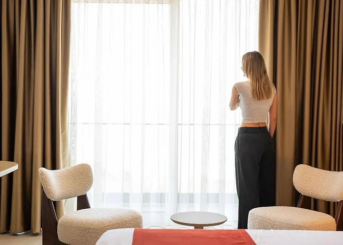 Hotel Skanderbeg 5*