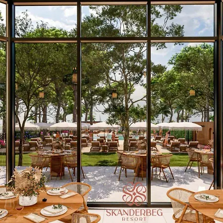Hotel Skanderbeg 5*