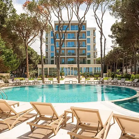 Hotel Skanderbeg